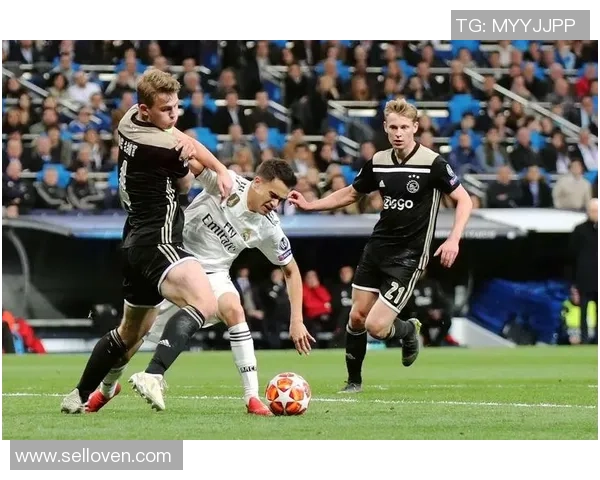 英国足球明星爱德华的职业生涯与成就全解析 英国足球明星爱德华的职业生涯与成就全解析